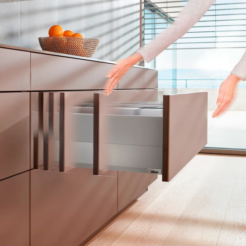 Zestaw TIP-ON BLUMOTION do MERIVOBOX BLUM L5 450-600 mm - T60H4570